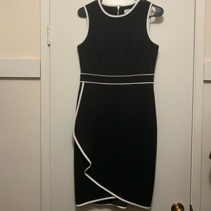 Calvin Klein Sleeveless Dress with Contrast Piping